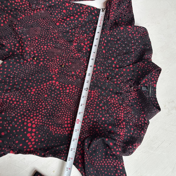 Escada Silk Black Red Patterned Button Down Shirt - Picture 7 of 7